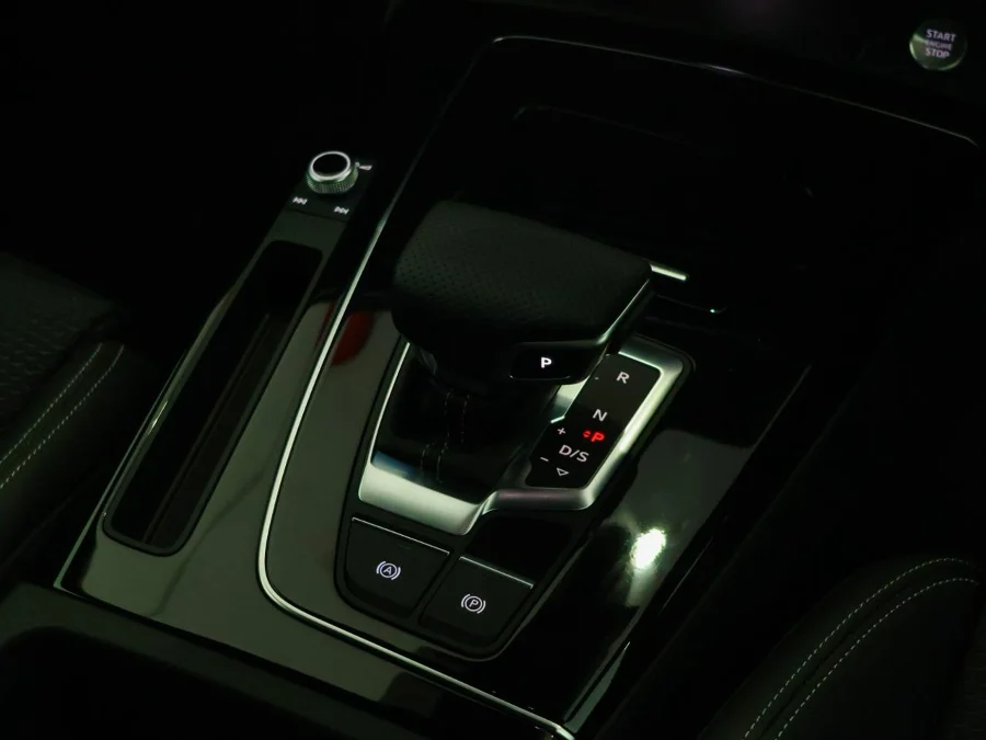 Preloaded Image 17