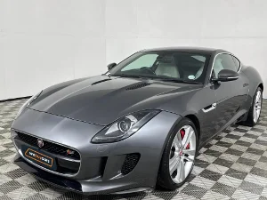 Used 2015 Jaguar F-Type S coupe Used 2015 Jaguar F-Type S coupe