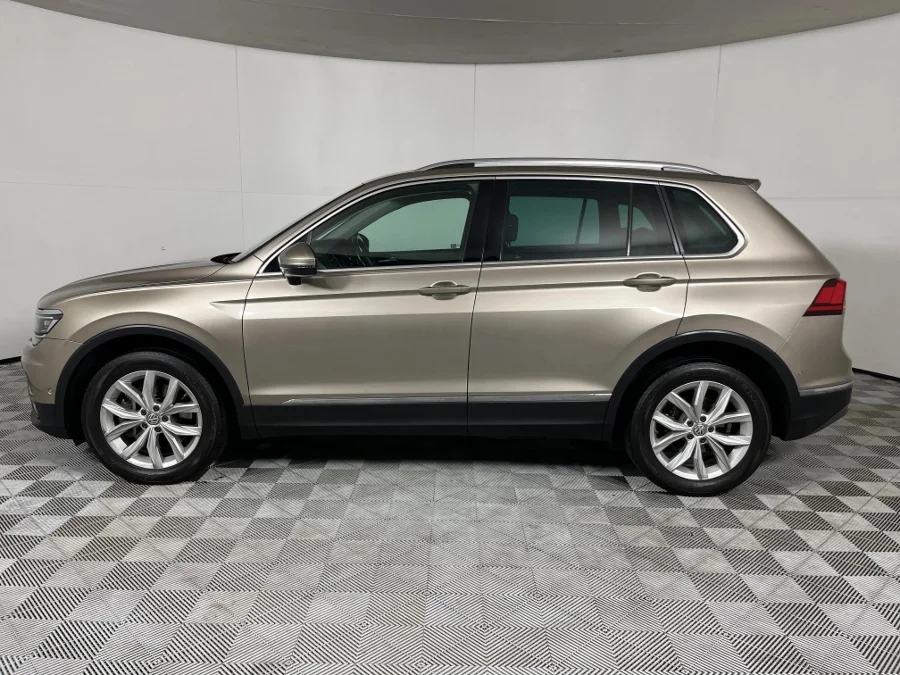 Used 2018 Volkswagen Tiguan 2.0TDI 4Motion Highline - WeBuyCars The Dome