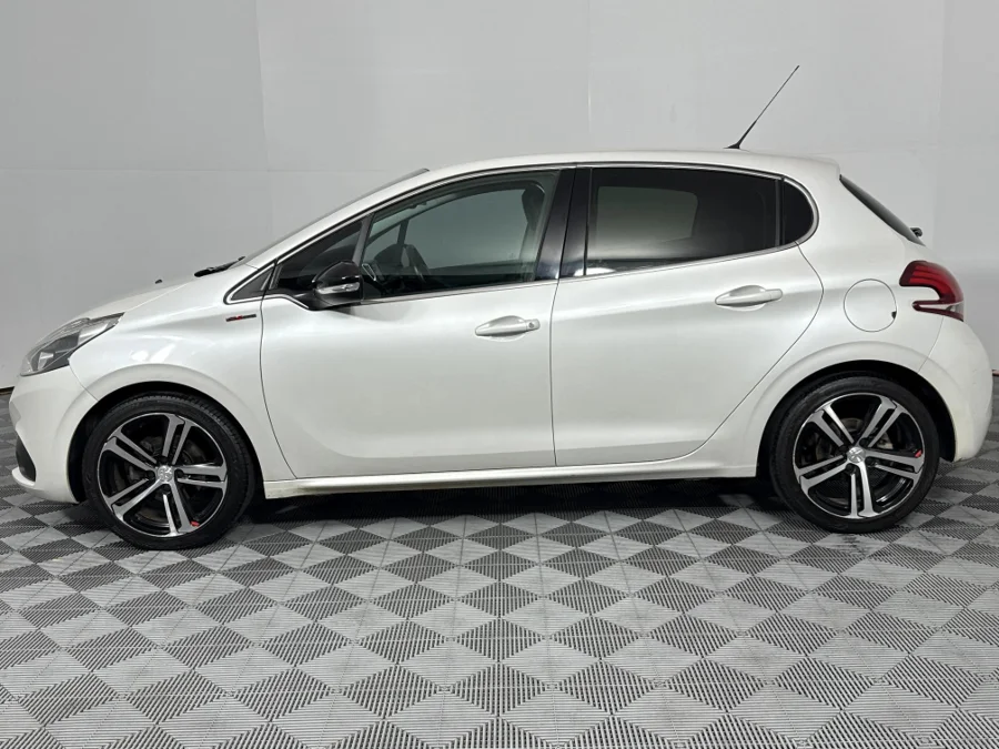 Used 2018 Peugeot 208 1.2T GT Line - WeBuyCars Lansdowne Used 2018 Peugeot 208 1.2T GT Line - WeBuyCars Lansdowne