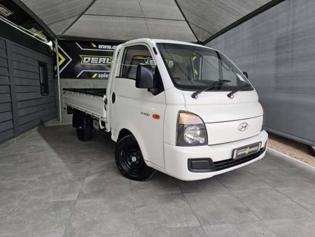 Used 2018 Hyundai H-100 Bakkie 2.6D chassis cab (aircon)