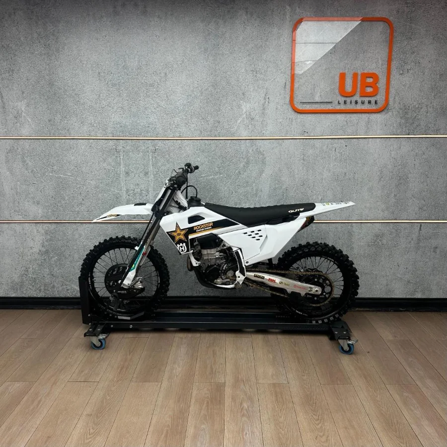 Used 2024 Husqvarna 450 ROCKSTAR FACTORY - UB Leisure Used 2024 Husqvarna 450 ROCKSTAR FACTORY - UB Leisure