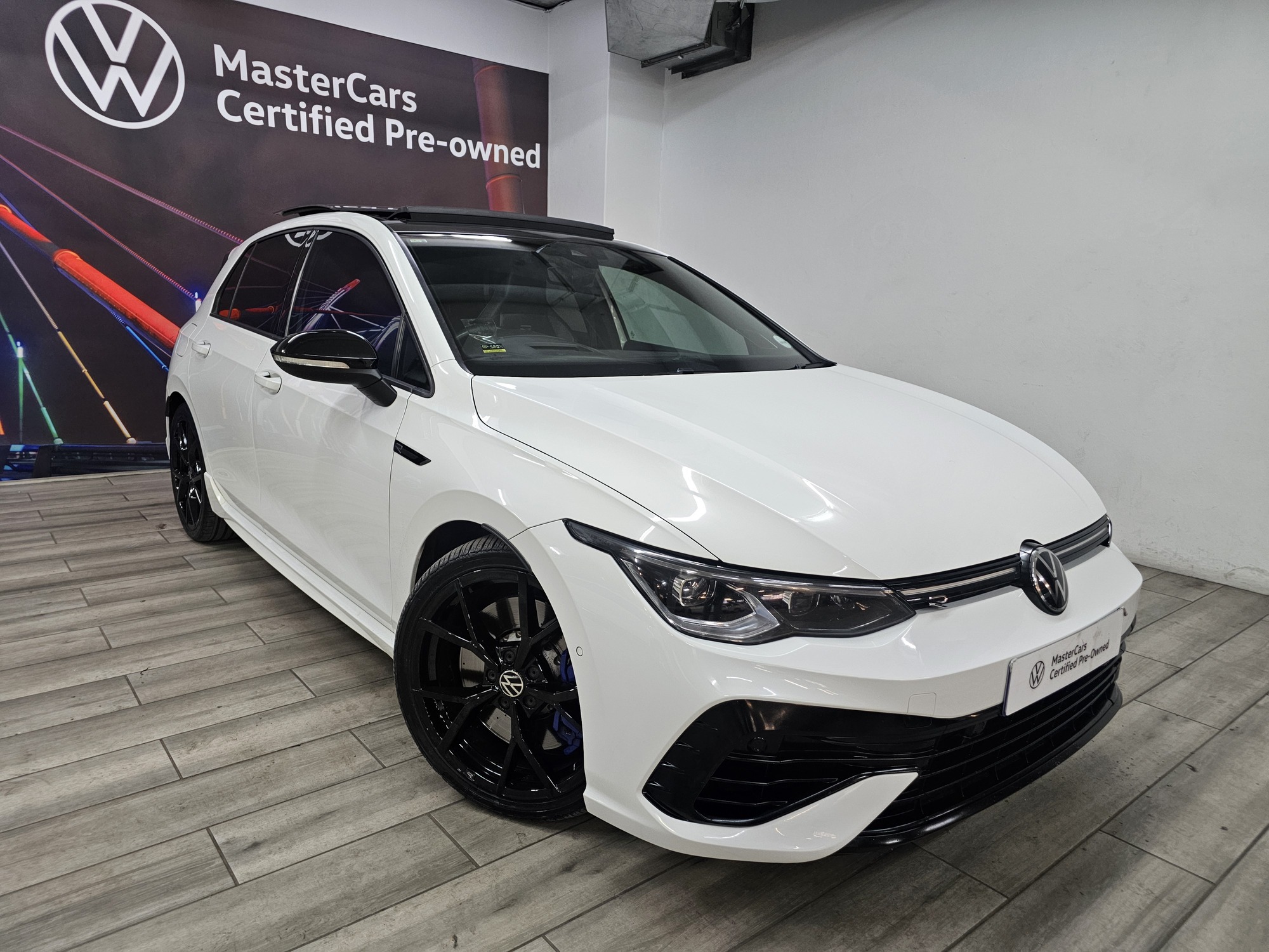 Used 2023 Volkswagen Golf R