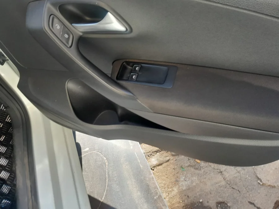 Preloaded Image 12