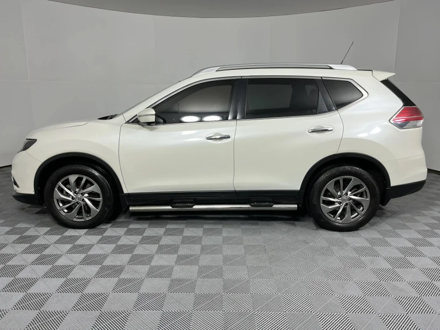 Used 2017 Nissan X-Trail 2.5 4x4 SE - WeBuyCars Montana