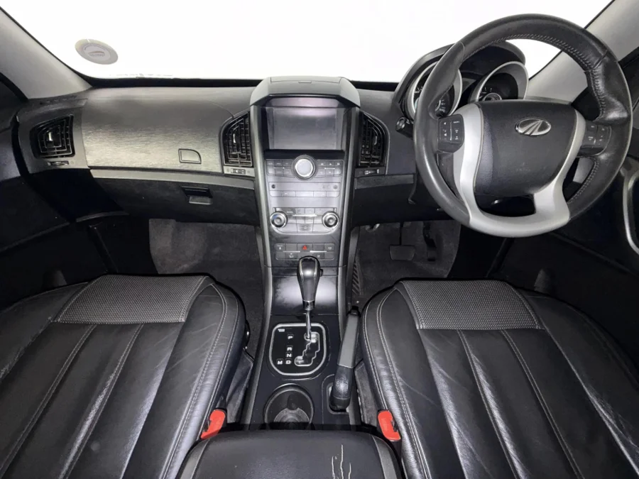 Used 2016 Mahindra XUV500 2.2CRDe W8 auto - WeBuyCars Durban