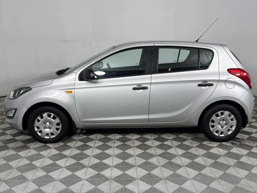 Used 2014 Hyundai i20 1.2 Motion - WeBuyCars Richmond Used 2014 Hyundai i20 1.2 Motion - WeBuyCars Richmond