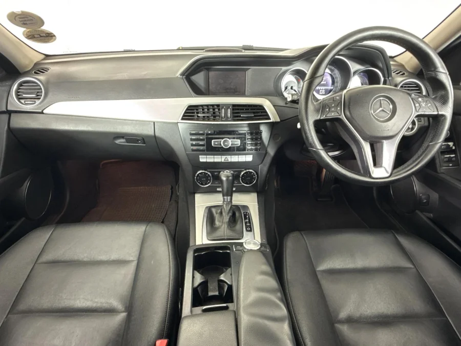 Used 2012 Mercedes-Benz C-Class C180 Avantgarde auto - WeBuyCars The Dome