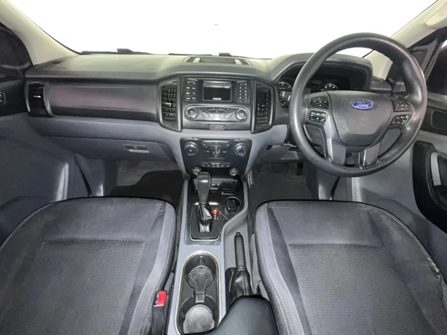 Used 2017 Ford Everest 2.2TDCi XLS auto - WeBuyCars Richmond Used 2017 Ford Everest 2.2TDCi XLS auto - WeBuyCars Richmond