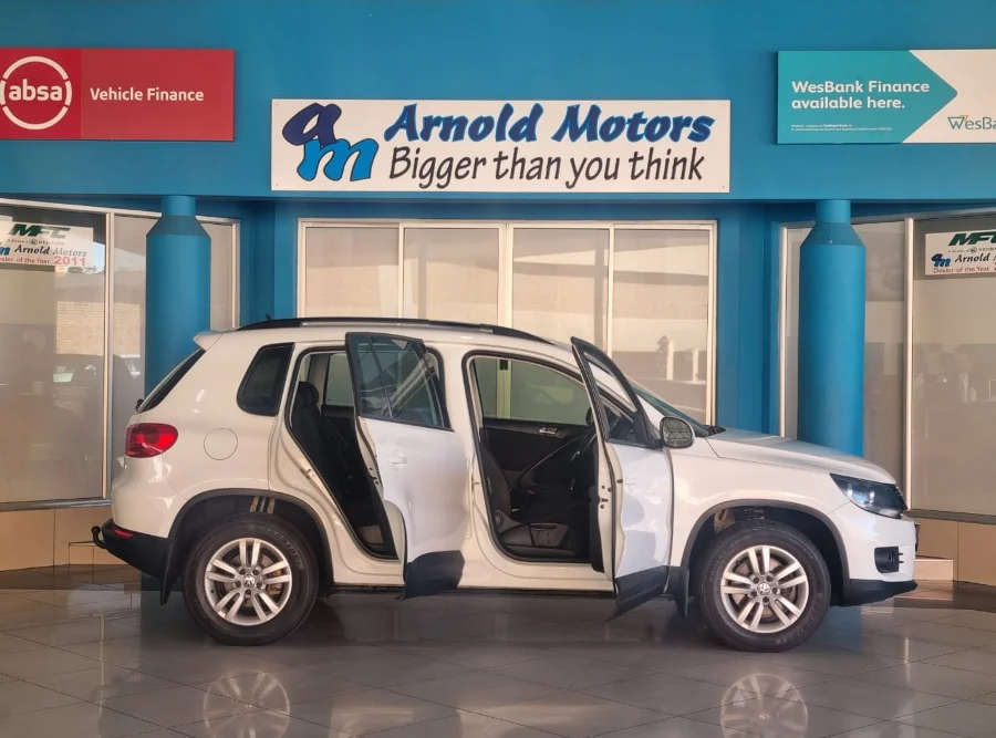 Used 2014 Volkswagen Tiguan 2.0TDI Trend&Fun - Arnold Motors CC Used 2014 Volkswagen Tiguan 2.0TDI Trend&Fun - Arnold Motors CC