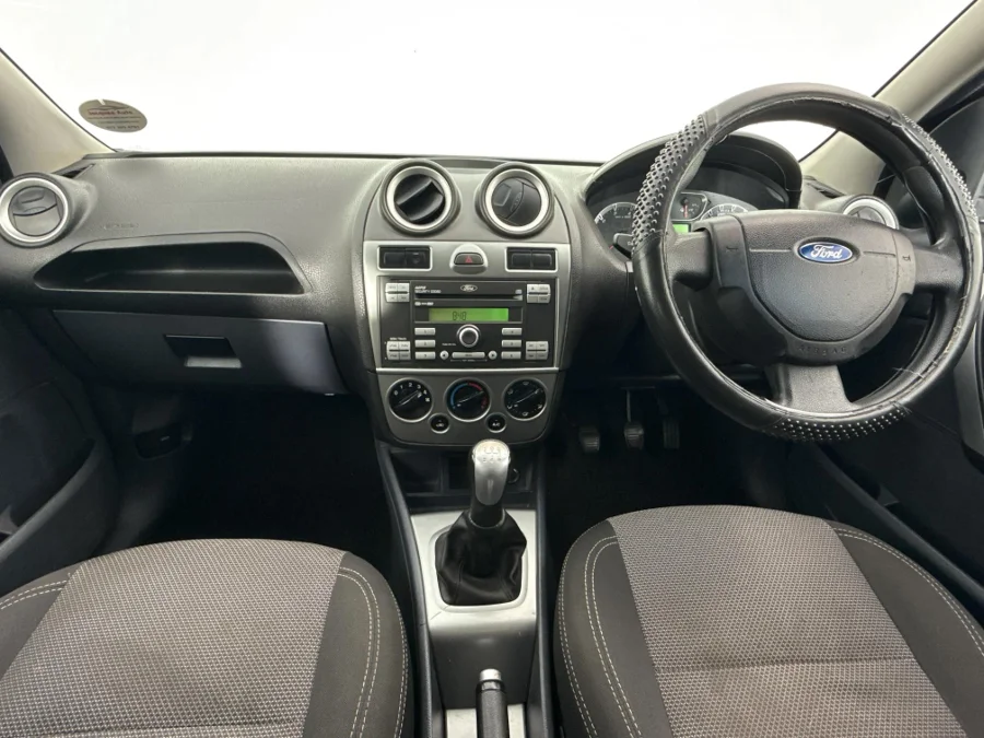 Used 2009 Ford Ikon 1.6 Trend - WeBuyCars Germiston