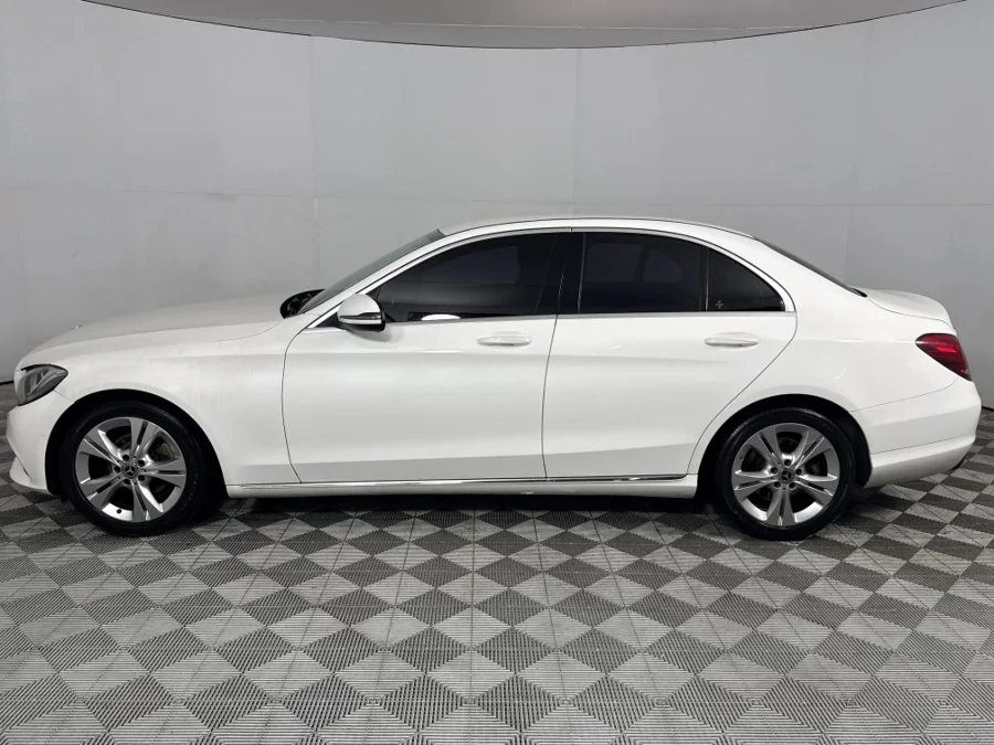 Used 2017 Mercedes-Benz C-Class C180 auto - WeBuyCars Richmond