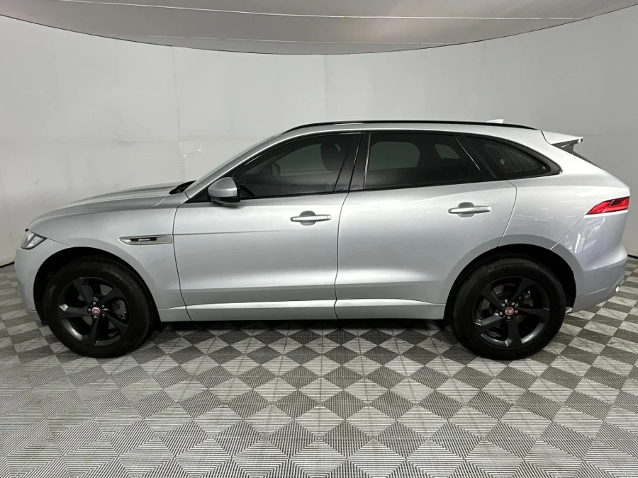 Used 2019 Jaguar F-Pace 25t R-Sport - WeBuyCars Lansdowne Used 2019 Jaguar F-Pace 25t R-Sport - WeBuyCars Lansdowne