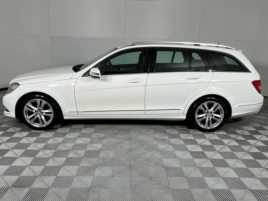 Used 2012 Mercedes-Benz C-Class C200 estate Avantgarde auto - WeBuycars East London Used 2012 Mercedes-Benz C-Class C200 estate Avantgarde auto - WeBuycars East London