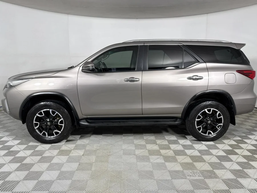 Used 2018 Toyota Fortuner 2.8GD-6 auto - WeBuyCars Silverlakes Used 2018 Toyota Fortuner 2.8GD-6 auto - WeBuyCars Silverlakes