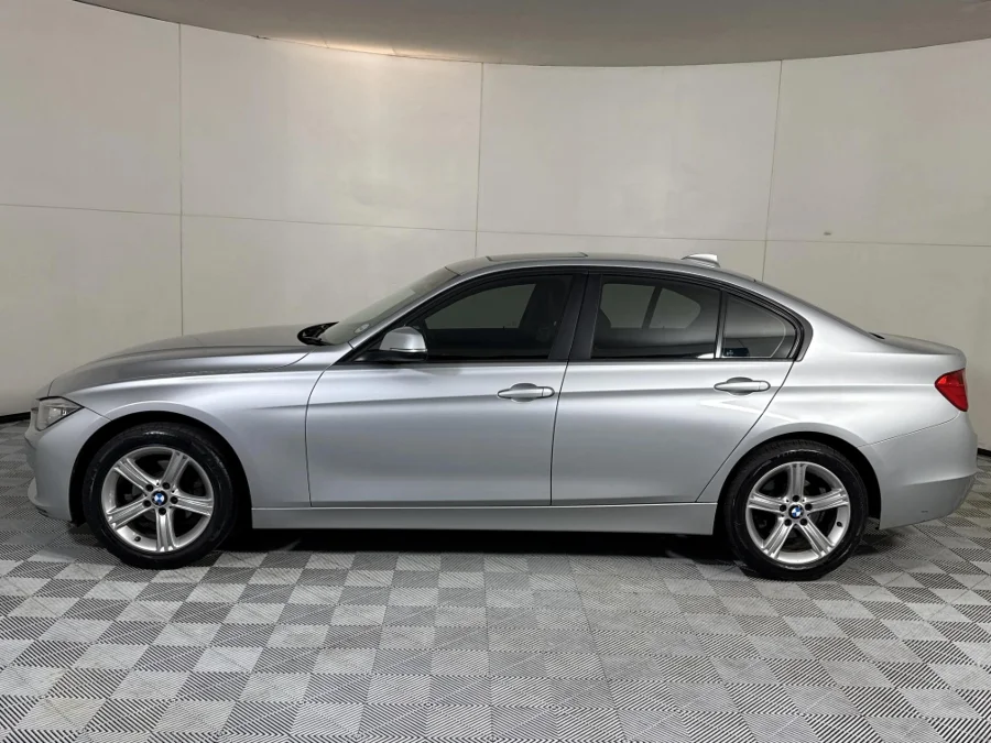 Used 2015 BMW 3 Series 316i auto - WeBuyCars Midstream