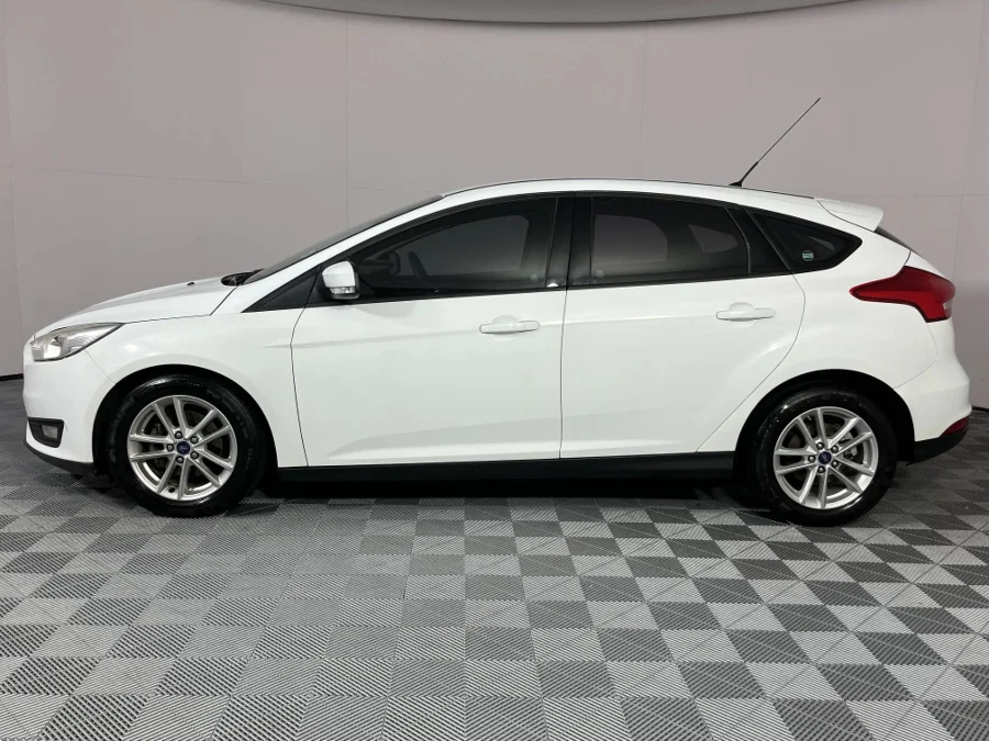 Used 2018 Ford Focus hatch 1.5T Trend auto - WeBuyCars Lansdowne Used 2018 Ford Focus hatch 1.5T Trend auto - WeBuyCars Lansdowne