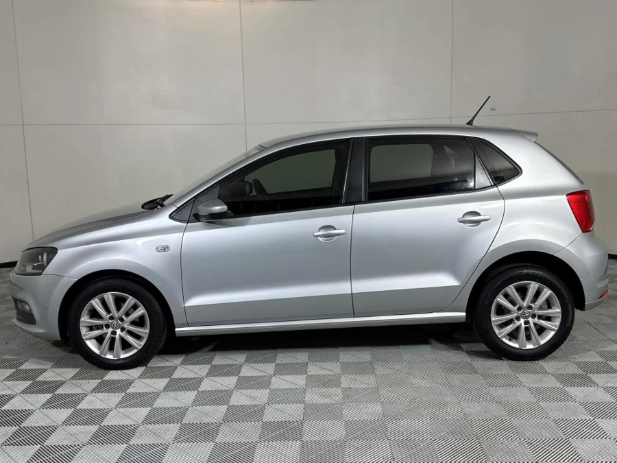 Used 2020 Volkswagen Polo Vivo hatch 1.4 Comfortline - WeBuyCars Midstream