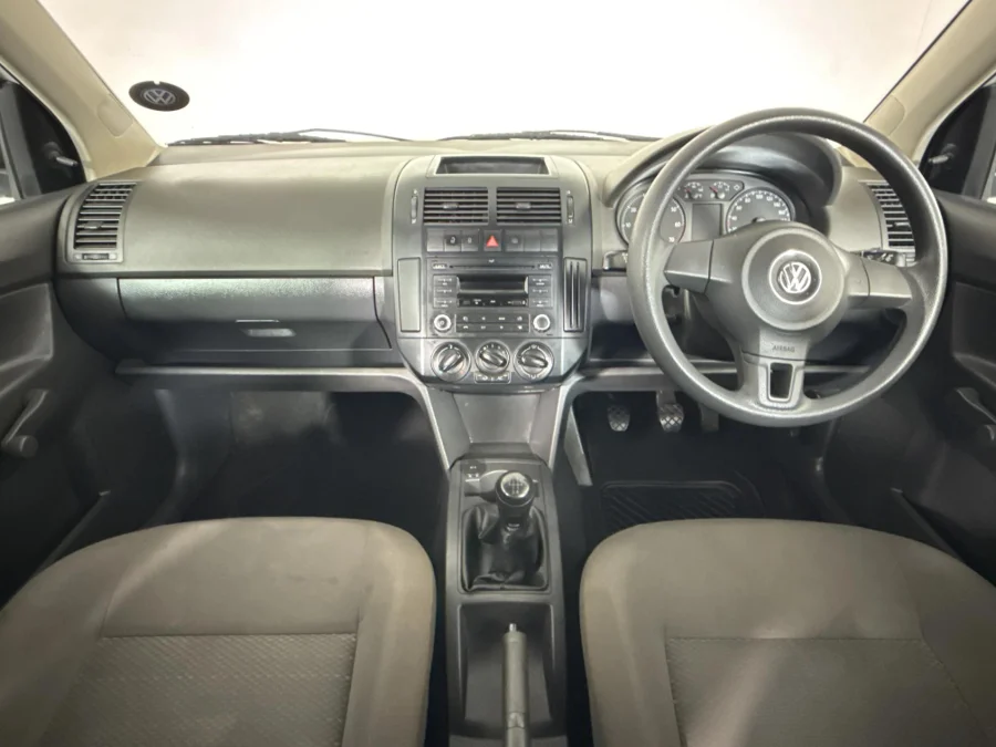 Used 2017 Volkswagen Polo Vivo sedan 1.4 Trendline - WeBuyCars JHB South