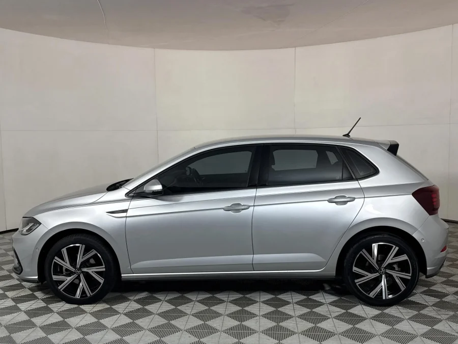 Used 2024 Volkswagen Polo hatch 1.0TSI R-Line - WeBuyCars Silverlakes