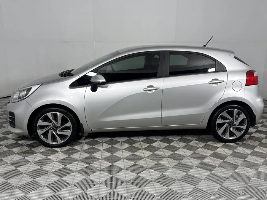 Used 2017 Kia Rio hatch 1.4 Tec - WeBuyCars Lansdowne