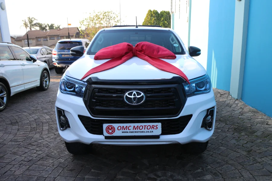 Used 2017 Toyota Hilux 2.8GD-6 Xtra cab Raider Dakar - OMC Motors