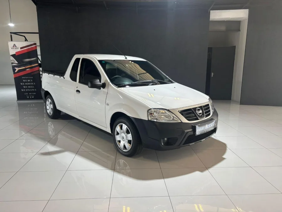 Used 2023 Nissan NP200 1.6i Stealth - Avari Cars Used 2023 Nissan NP200 1.6i Stealth - Avari Cars