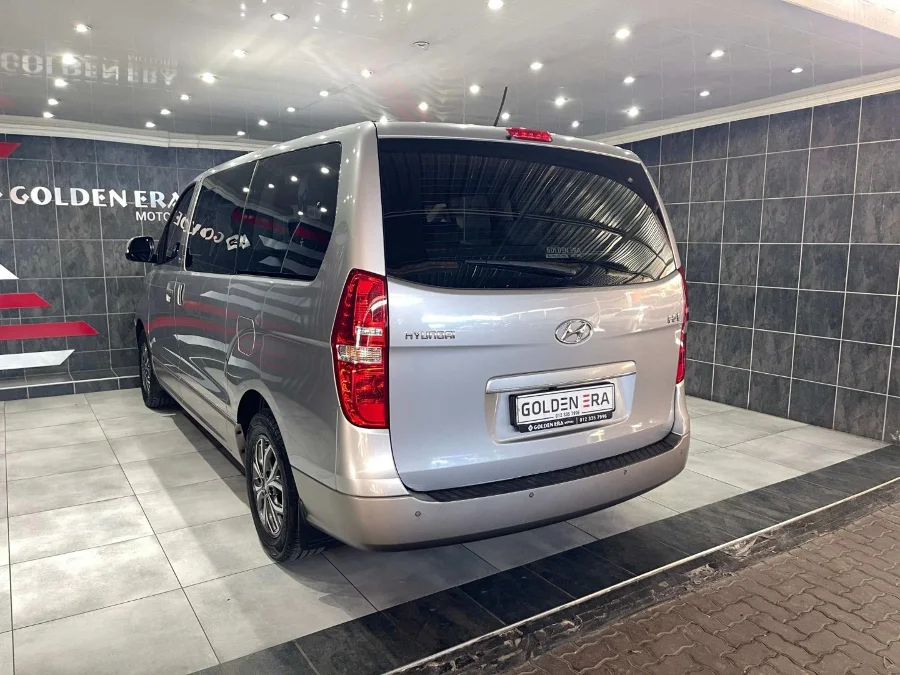 Used 2020 Hyundai H-1 2.5VGTi bus Elite 9-seater - Golden Era Motors Johan Heyns Dr