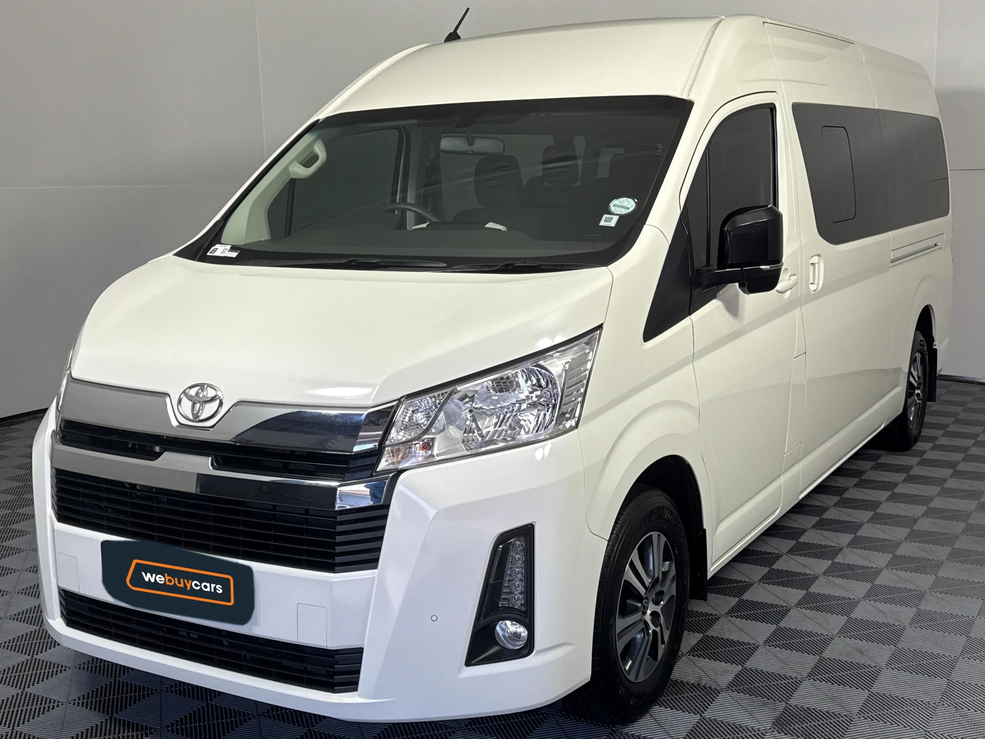 Used 2025 Toyota Quantum 2.8 SLWB bus 14-seater GL manual