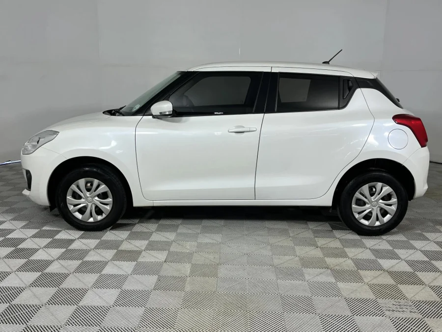 Used 2018 Suzuki Swift 1.2 GL manual - WeBuyCars Silverlakes Used 2018 Suzuki Swift 1.2 GL manual - WeBuyCars Silverlakes