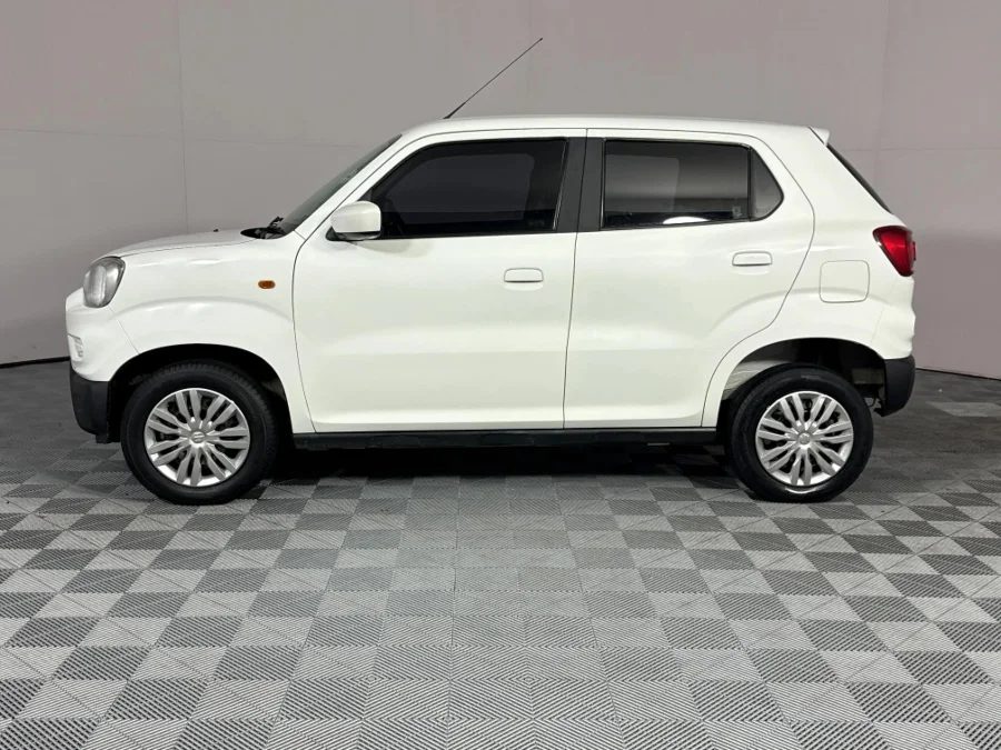 Used 2021 Suzuki S-Presso 1.0 GL+ manual - WeBuyCars Brackenfell Cape Town Used 2021 Suzuki S-Presso 1.0 GL+ manual - WeBuyCars Brackenfell Cape Town