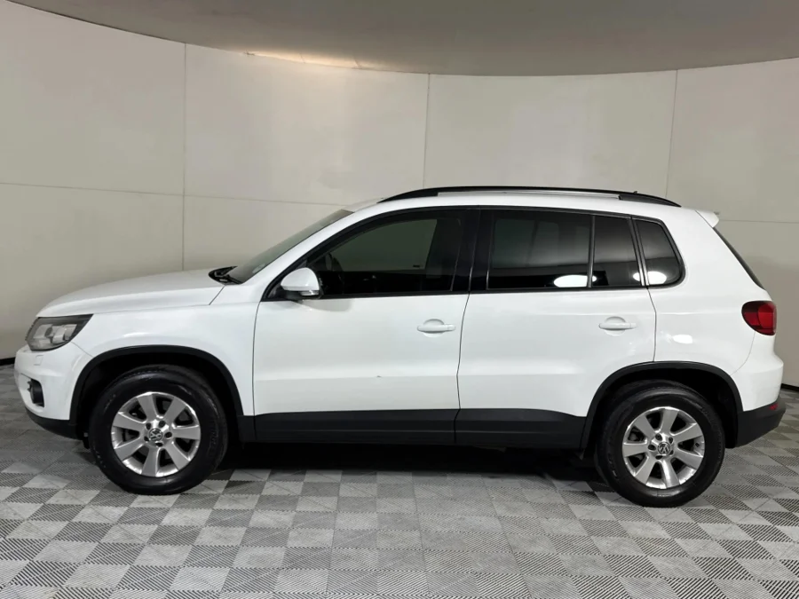 Used 2015 Volkswagen Tiguan 2.0TDI 4Motion Track&Field - WeBuyCars Midstream Used 2015 Volkswagen Tiguan 2.0TDI 4Motion Track&Field - WeBuyCars Midstream