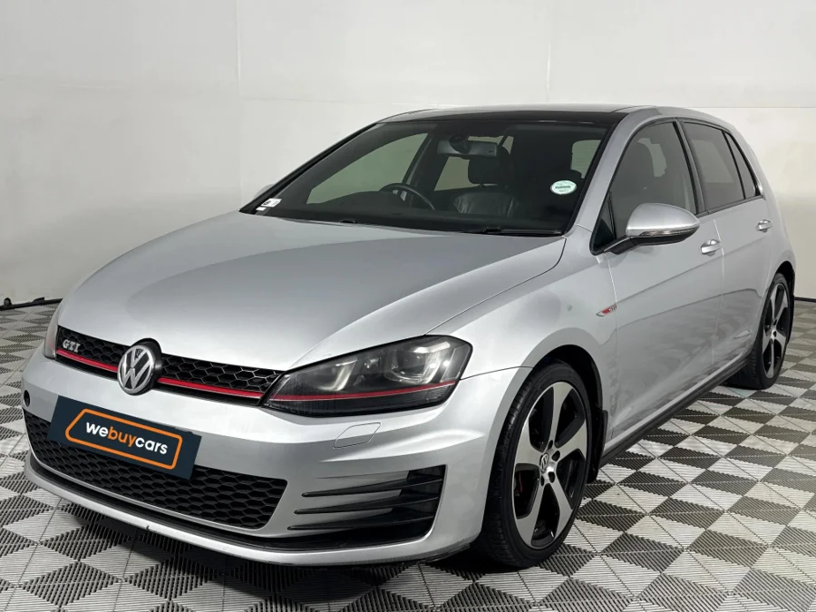 Used 2014 Volkswagen Golf GTI auto - WeBuyCars Silverlakes Used 2014 Volkswagen Golf GTI auto - WeBuyCars Silverlakes