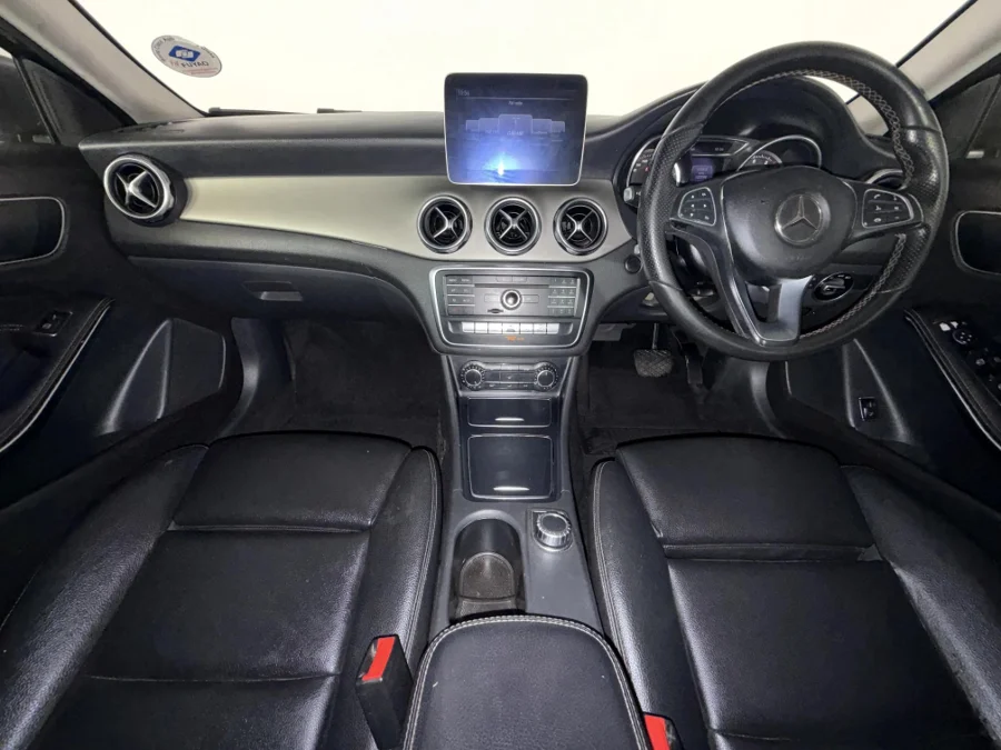 Used 2018 Mercedes-Benz GLA 200 auto - WeBuyCars Durban Used 2018 Mercedes-Benz GLA 200 auto - WeBuyCars Durban