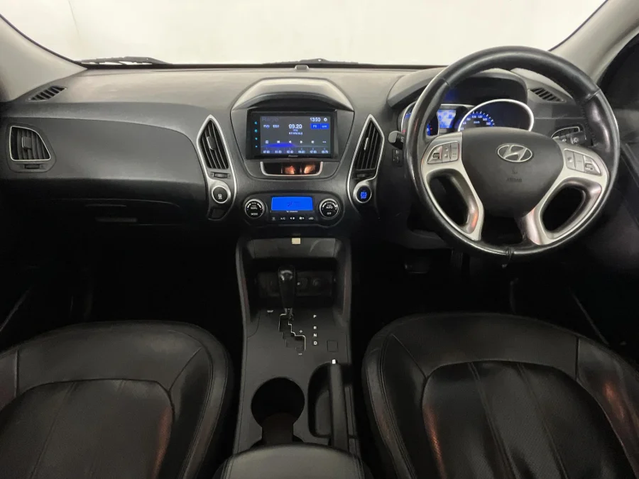 Used 2012 Hyundai ix35 2.0CRDi 4WD Elite - WeBuyCars The Dome Used 2012 Hyundai ix35 2.0CRDi 4WD Elite - WeBuyCars The Dome