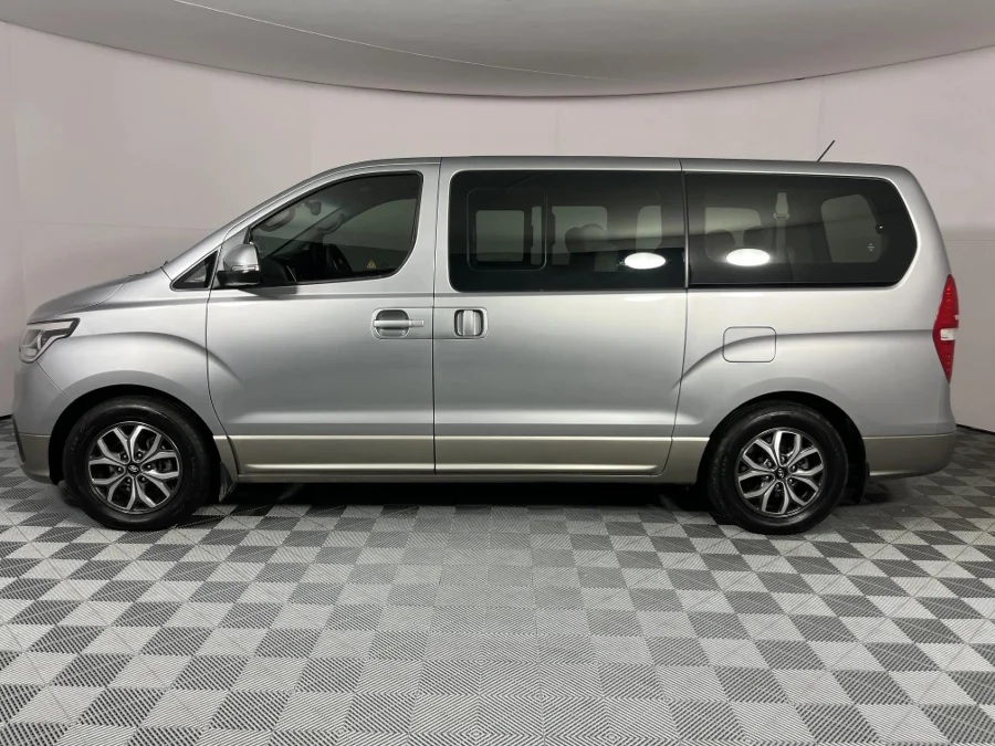 Used 2019 Hyundai H-1 2.5VGTi bus Elite 9-seater - WeBuyCars Brackenfell Cape Town