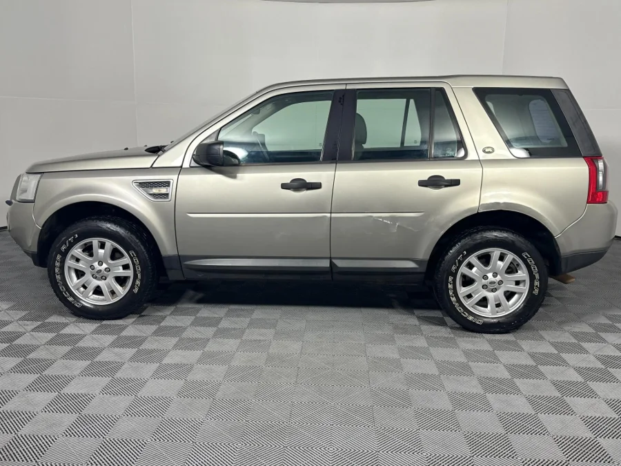 Used 2011 Land Rover Freelander 2 SD4 SE - WeBuyCars Montana Used 2011 Land Rover Freelander 2 SD4 SE - WeBuyCars Montana