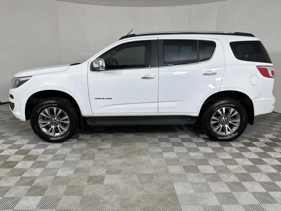 Used 2017 Chevrolet Trailblazer 2.8D LTZ - WeBuyCars George Used 2017 Chevrolet Trailblazer 2.8D LTZ - WeBuyCars George