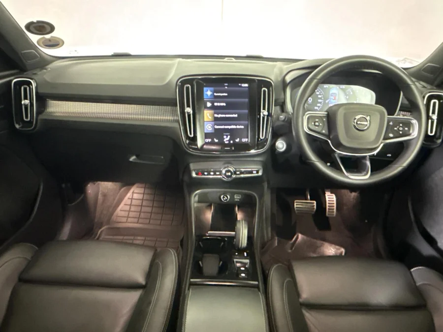 Used 2022 Volvo XC40 T4 R-Design - WeBuyCars Midstream Used 2022 Volvo XC40 T4 R-Design - WeBuyCars Midstream