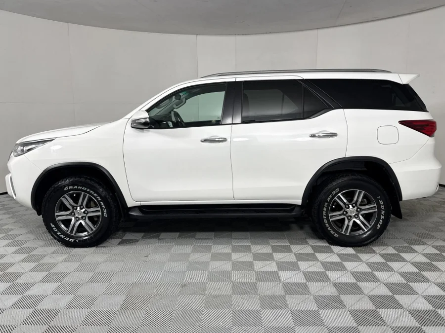 Used 2017 Toyota Fortuner 2.4GD-6 - WeBuyCars Gqeberha