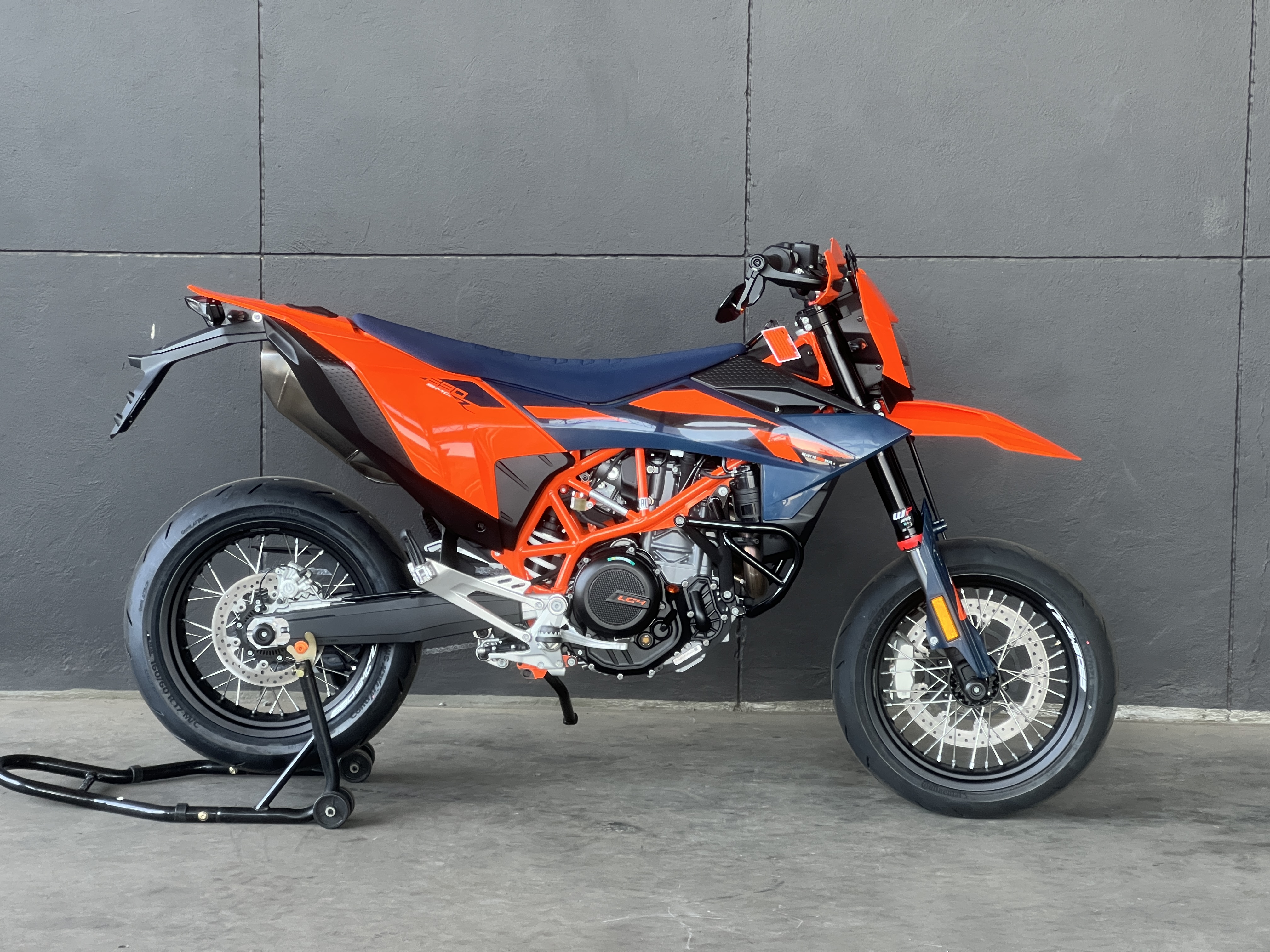 KTM 690 SMC R