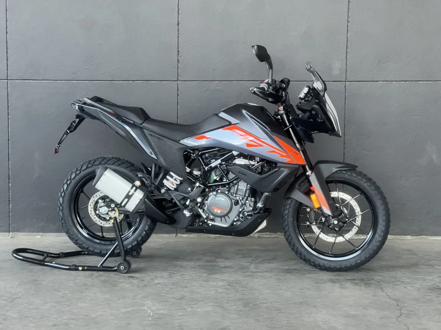 KTM 390 ADVENTURE - FAST KTM KTM 390 ADVENTURE - FAST KTM