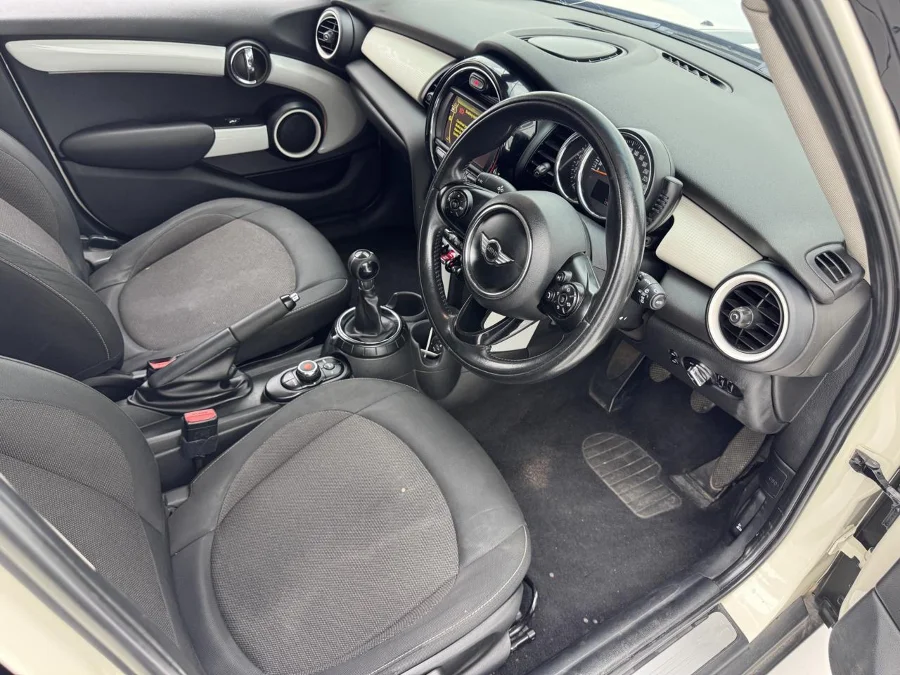 Used 2015 MINI Hatch Cooper Hatch 5-door Seven 7 - EBK Auto
