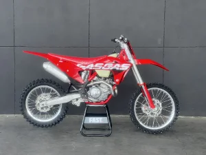 YAMAHA AG200