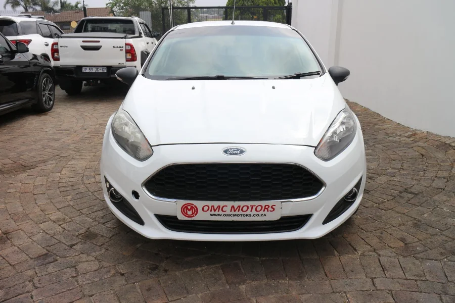 Used 2015 Ford Fiesta 5-door 1.6TDCi Ambiente - OMC Motors