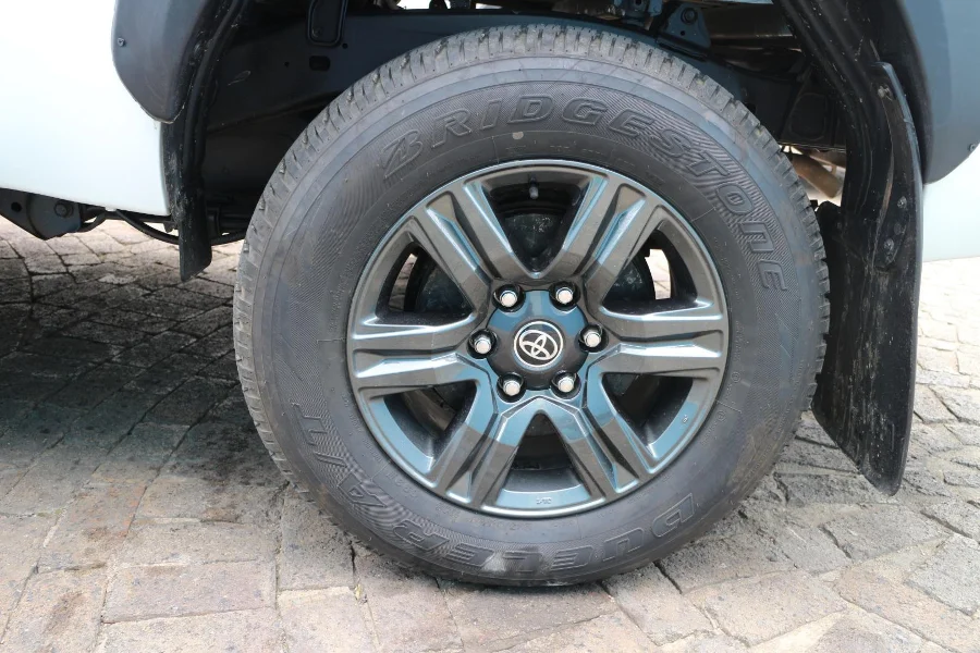 Used 2024 Toyota Hilux 2.4GD-6 Xtra cab Raider auto - OMC Motors