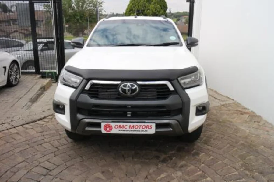 Used 2019 Toyota Hilux 2.8GD-6 Xtra cab Legend 50 auto - OMC Motors