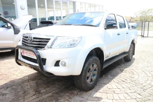 Used 2012 Toyota Hilux 2.5D-4D double cab 4x4 SRX