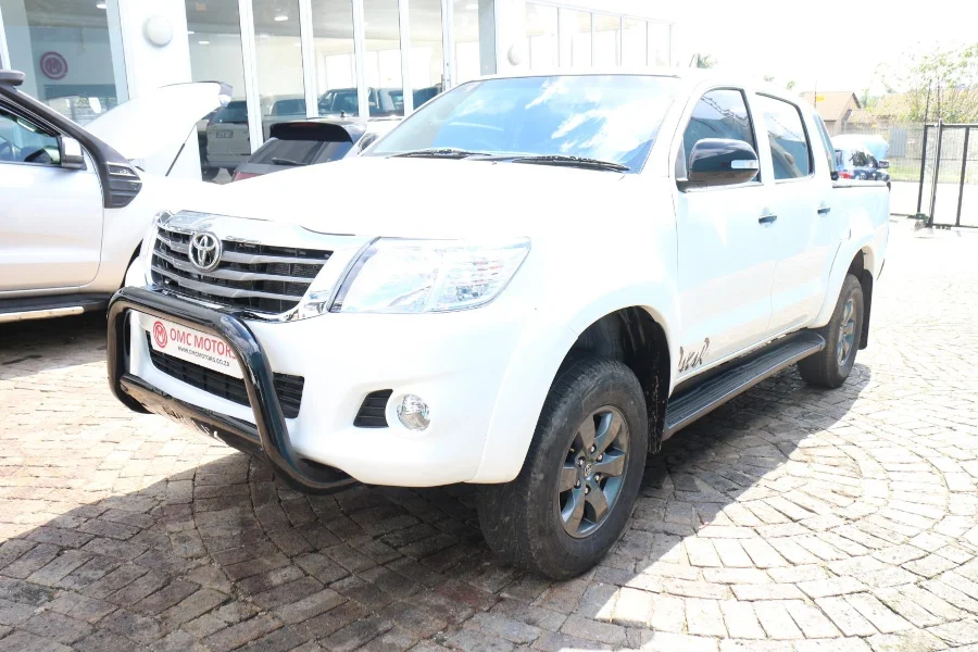 Used 2012 Toyota Hilux 2.5D-4D double cab 4x4 SRX - OMC Motors