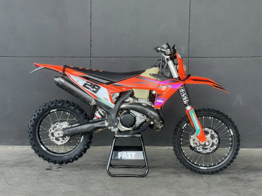 KTM 300 XC-W - FAST KTM KTM 300 XC-W - FAST KTM